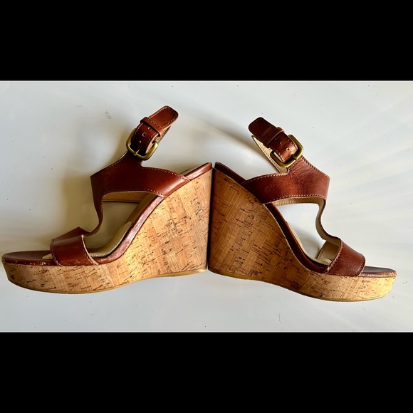 Stuart Weitzman
Leather Slingback Sandals - Picture 6 of 6